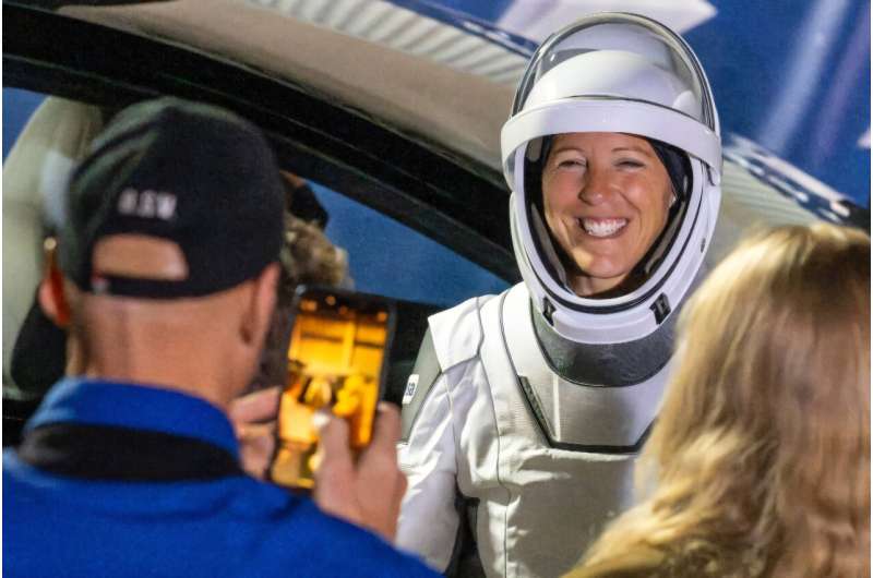 Sophie Adenot : La Deuxième Femme Française Dans L'Espace image 0f800a2f 84fa 452f a686 dfe2f3af34d4.png