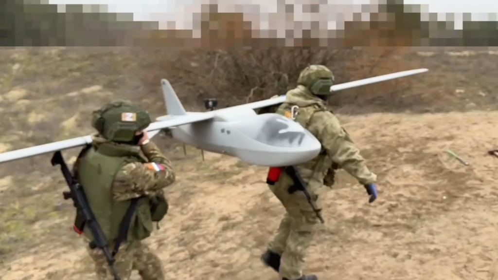 Drone Russe : Ce Qui S'est Vraiment Passé Près du Porte-Avions Français image 4108de52 e0c6 40cd 9602 ad9f023ee797.png