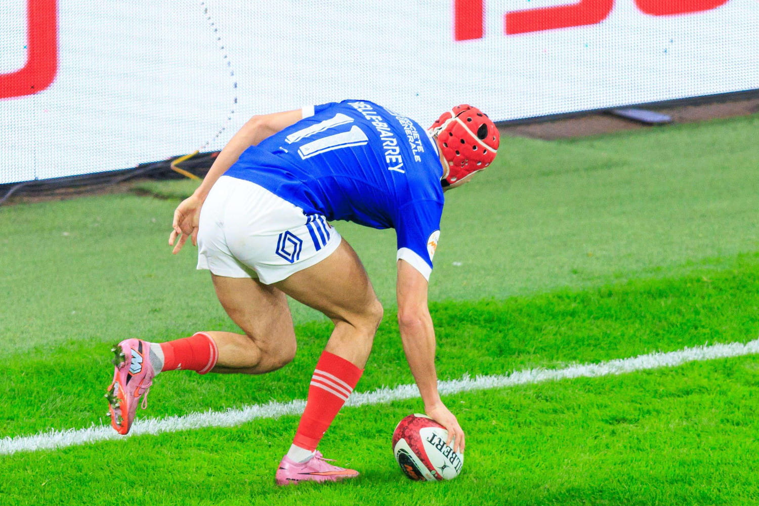 Match de Rugby France Pays de Galles : Une Performance Écrasante de 54-12 image 9c0e42af 0655 46b6 9291 0d468b8973dd.png