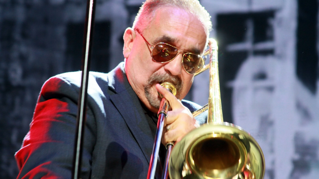 Willie Colon : Laissez-vous emporter par l'héritage de la musique salsa image fcda5471 dfea 494b 9dc3 101eecba275c.png